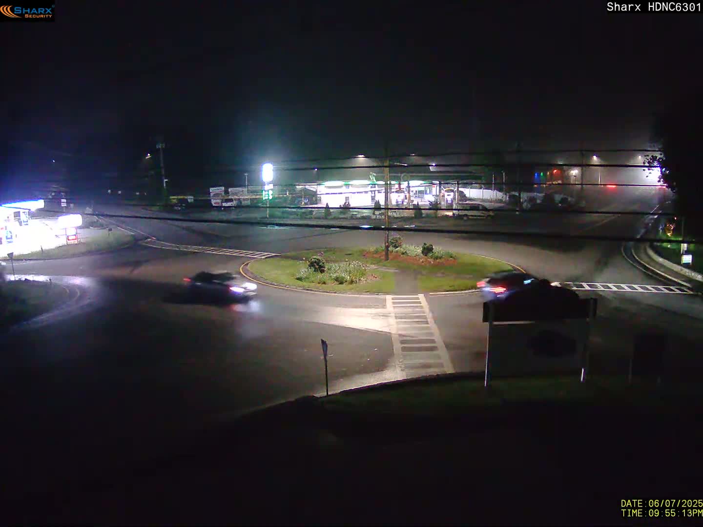 Derry City NH, E Derry Rd/ Chester Rd /E Broadway Derry Village Junction Live Cam - Derry, Rockingham, New Hampshire, USA