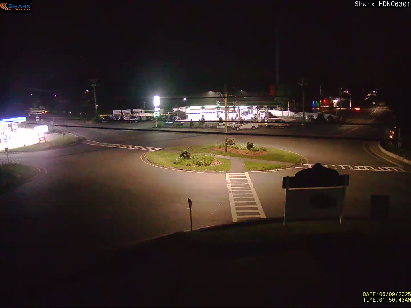 Derry City NH, E Derry Rd/ Chester Rd /E Broadway Derry Village Junction Live Cam - Derry, Rockingham, New Hampshire, USA