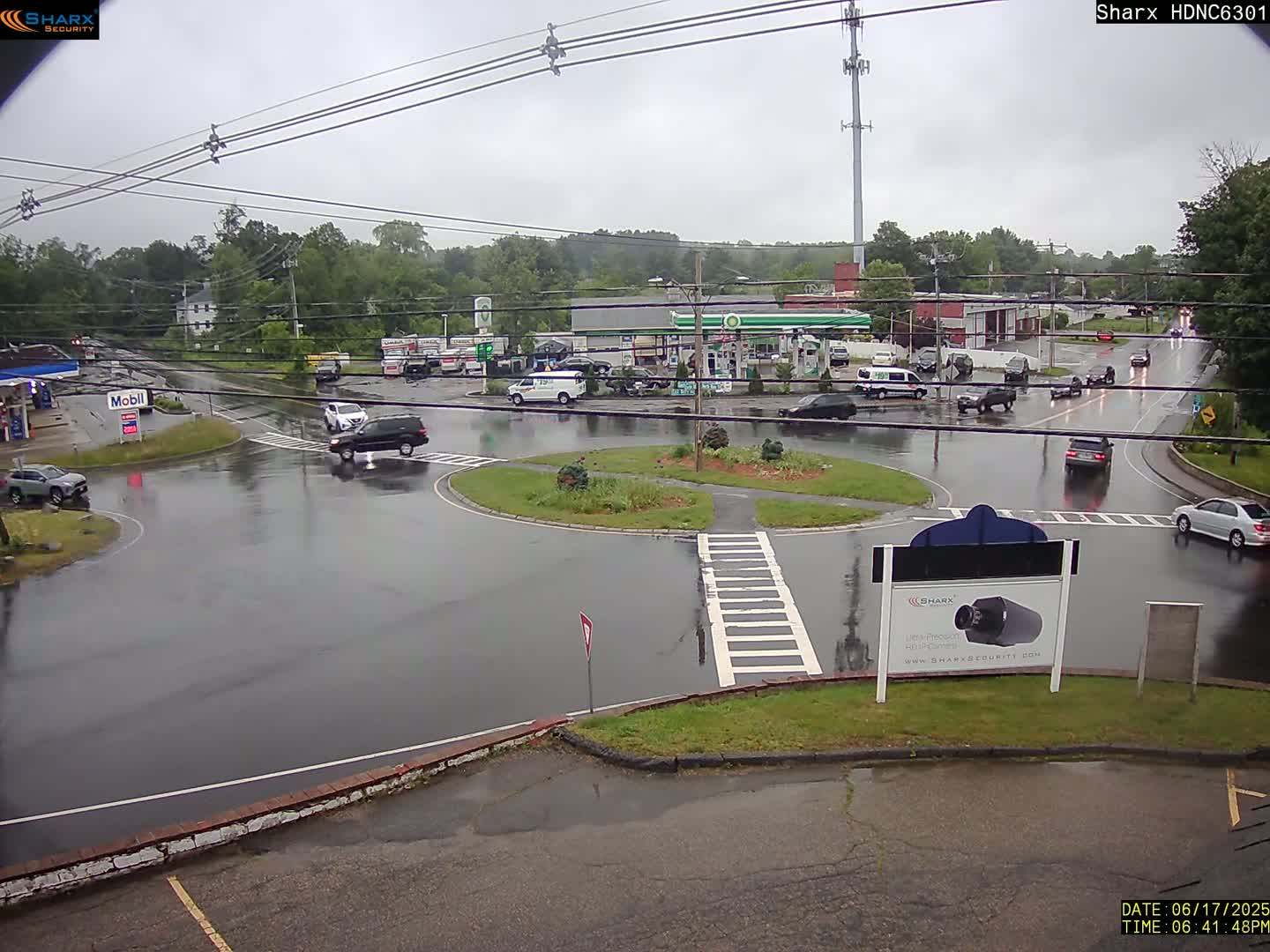 Derry City NH, E Derry Rd/ Chester Rd /E Broadway Derry Village Junction Live Cam - Derry, Rockingham, New Hampshire, USA