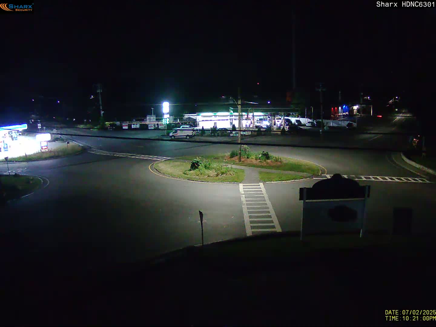 Derry City NH, E Derry Rd/ Chester Rd /E Broadway Derry Village Junction Live Cam - Derry, Rockingham, New Hampshire, USA