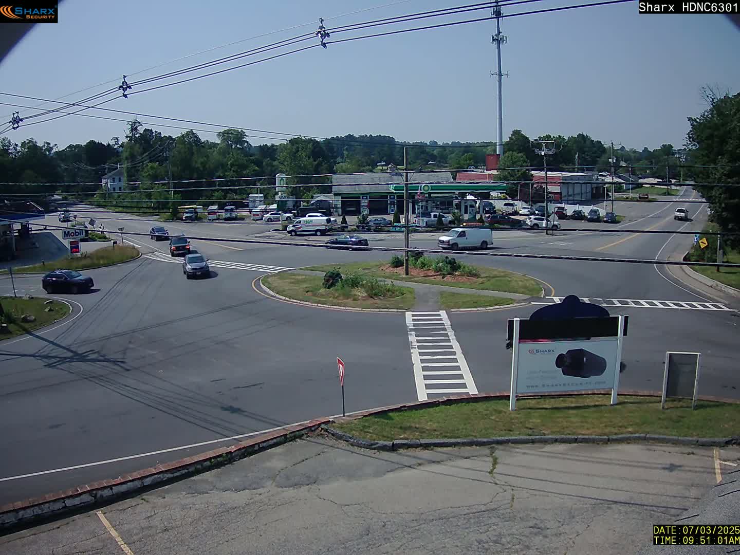 Derry City NH, E Derry Rd/ Chester Rd /E Broadway Derry Village Junction Live Cam - Derry, Rockingham, New Hampshire, USA