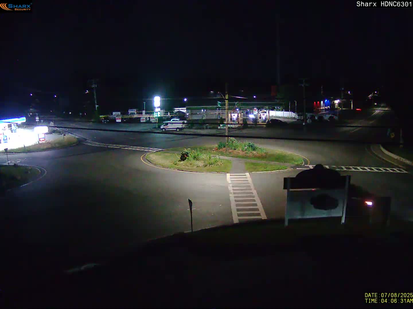 Derry City NH, E Derry Rd/ Chester Rd /E Broadway Derry Village Junction Live Cam - Derry, Rockingham, New Hampshire, USA