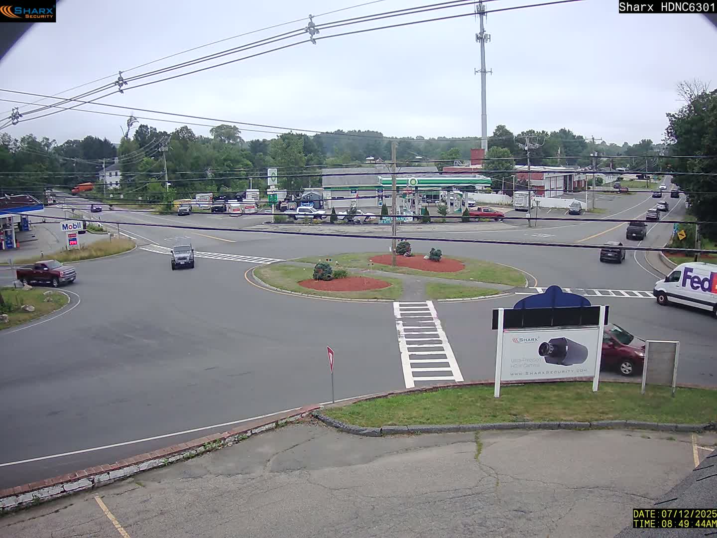 Derry City NH, E Derry Rd/ Chester Rd /E Broadway Derry Village Junction Live Cam - Derry, Rockingham, New Hampshire, USA