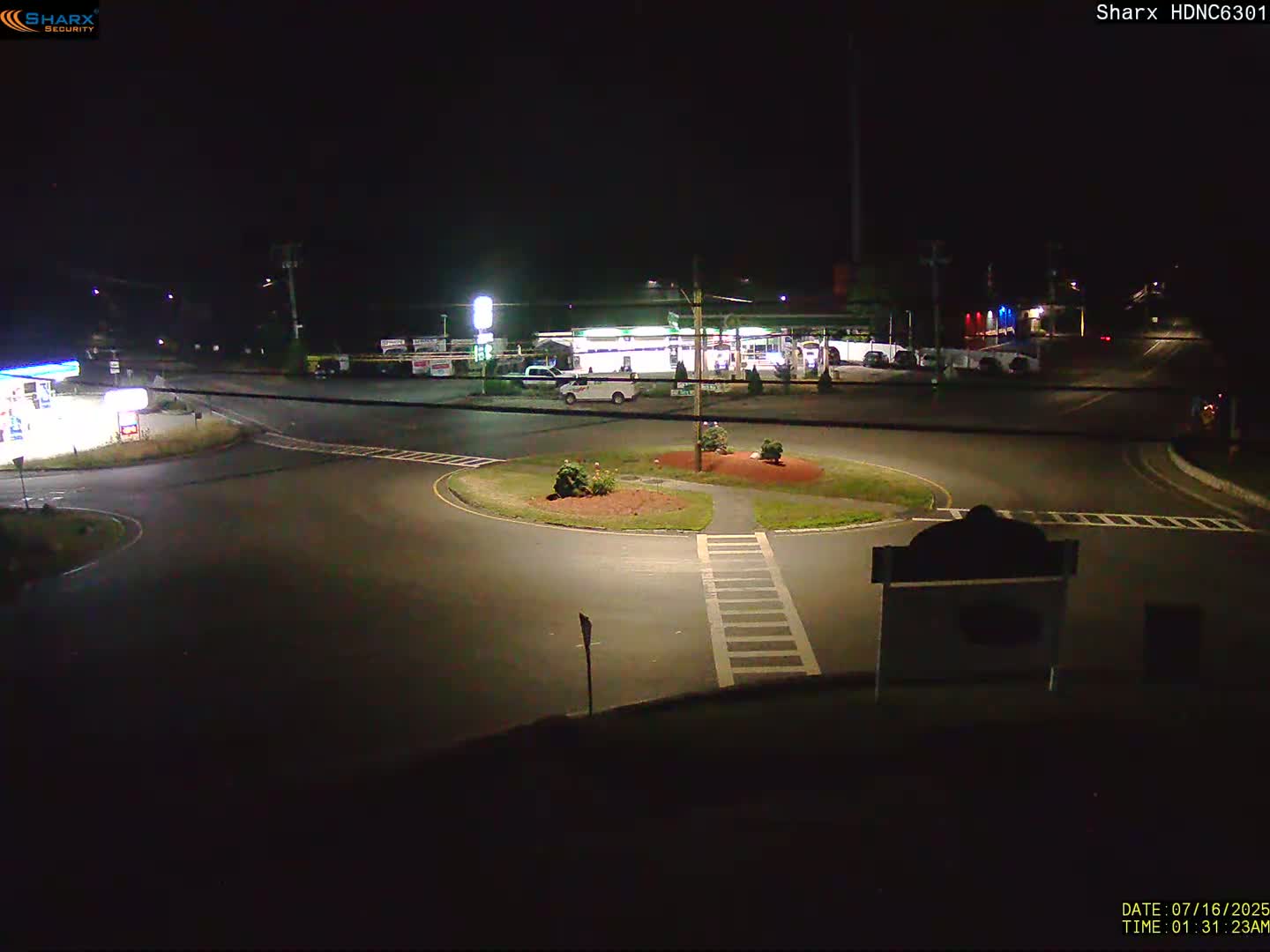 Derry City NH, E Derry Rd/ Chester Rd /E Broadway Derry Village Junction Live Cam - Derry, Rockingham, New Hampshire, USA