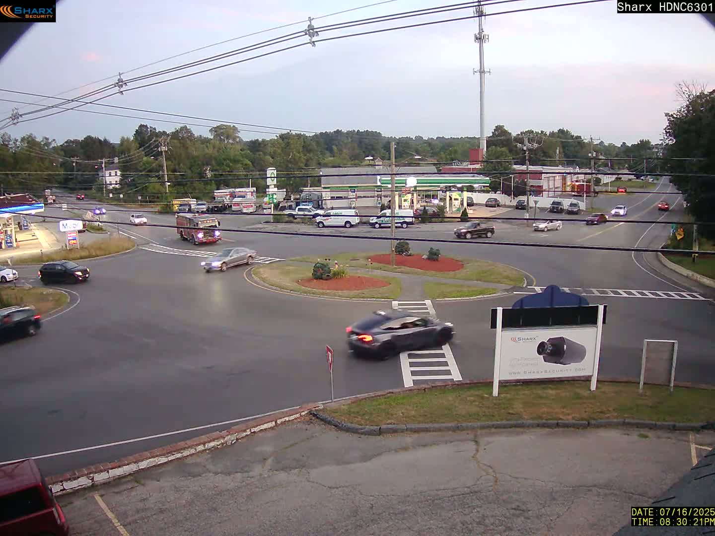 Derry City NH, E Derry Rd/ Chester Rd /E Broadway Derry Village Junction Live Cam - Derry, Rockingham, New Hampshire, USA