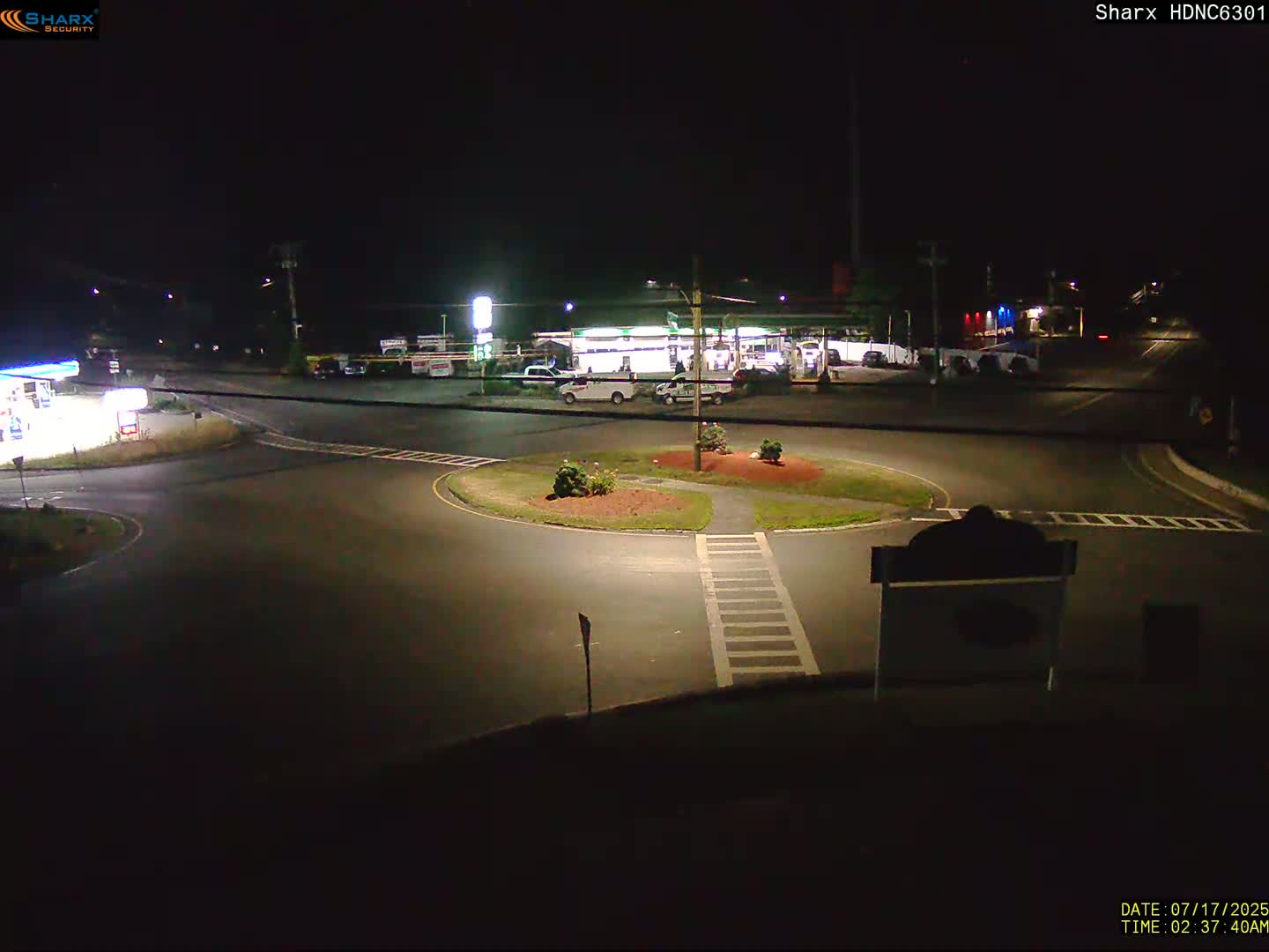 Derry City NH, E Derry Rd/ Chester Rd /E Broadway Derry Village Junction Live Cam - Derry, Rockingham, New Hampshire, USA