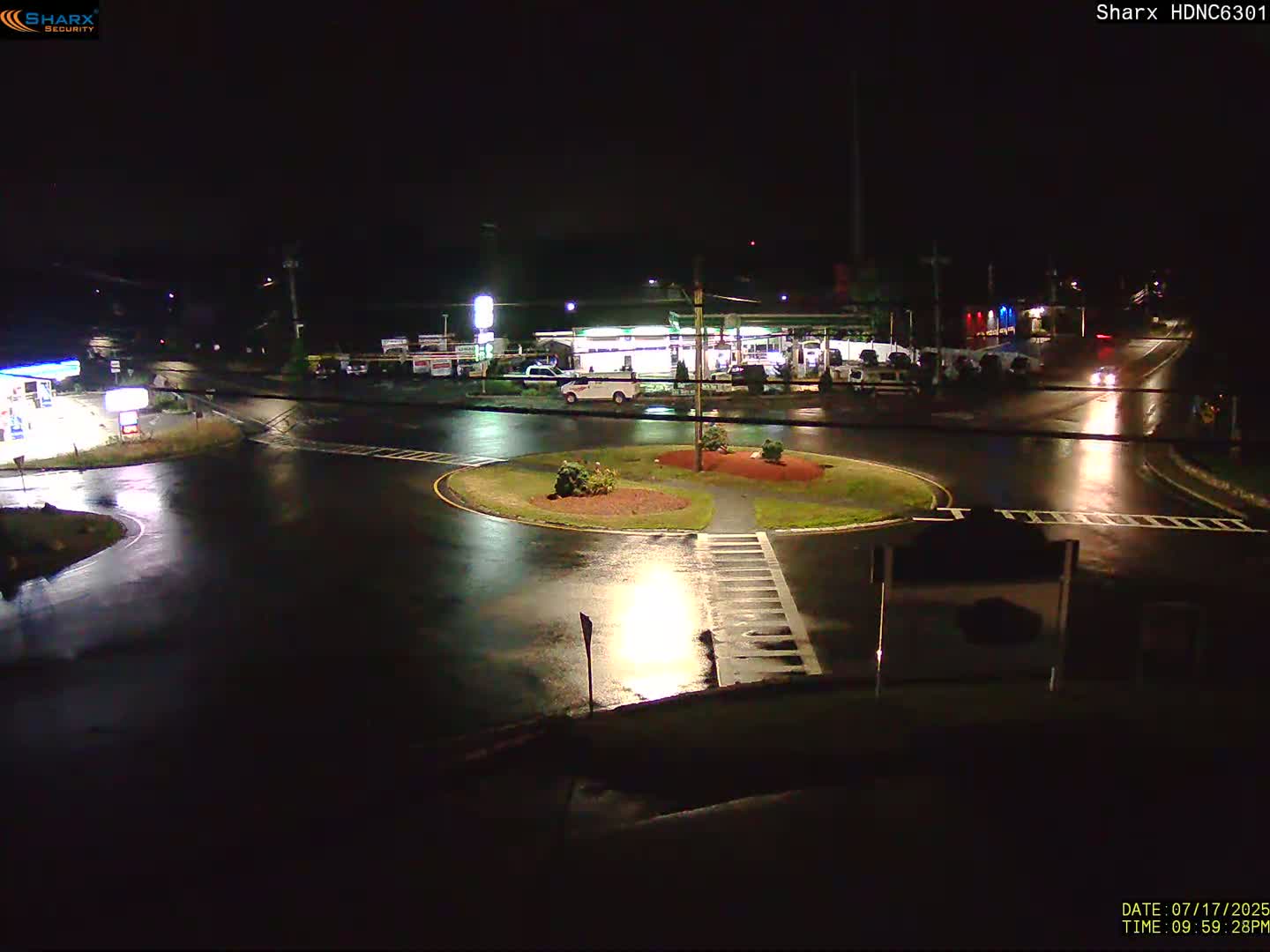 Derry City NH, E Derry Rd/ Chester Rd /E Broadway Derry Village Junction Live Cam - Derry, Rockingham, New Hampshire, USA