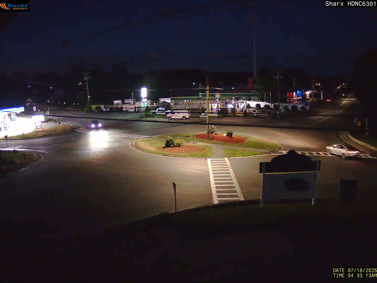 Derry City NH, E Derry Rd/ Chester Rd /E Broadway Derry Village Junction Live Cam - Derry, Rockingham, New Hampshire, USA