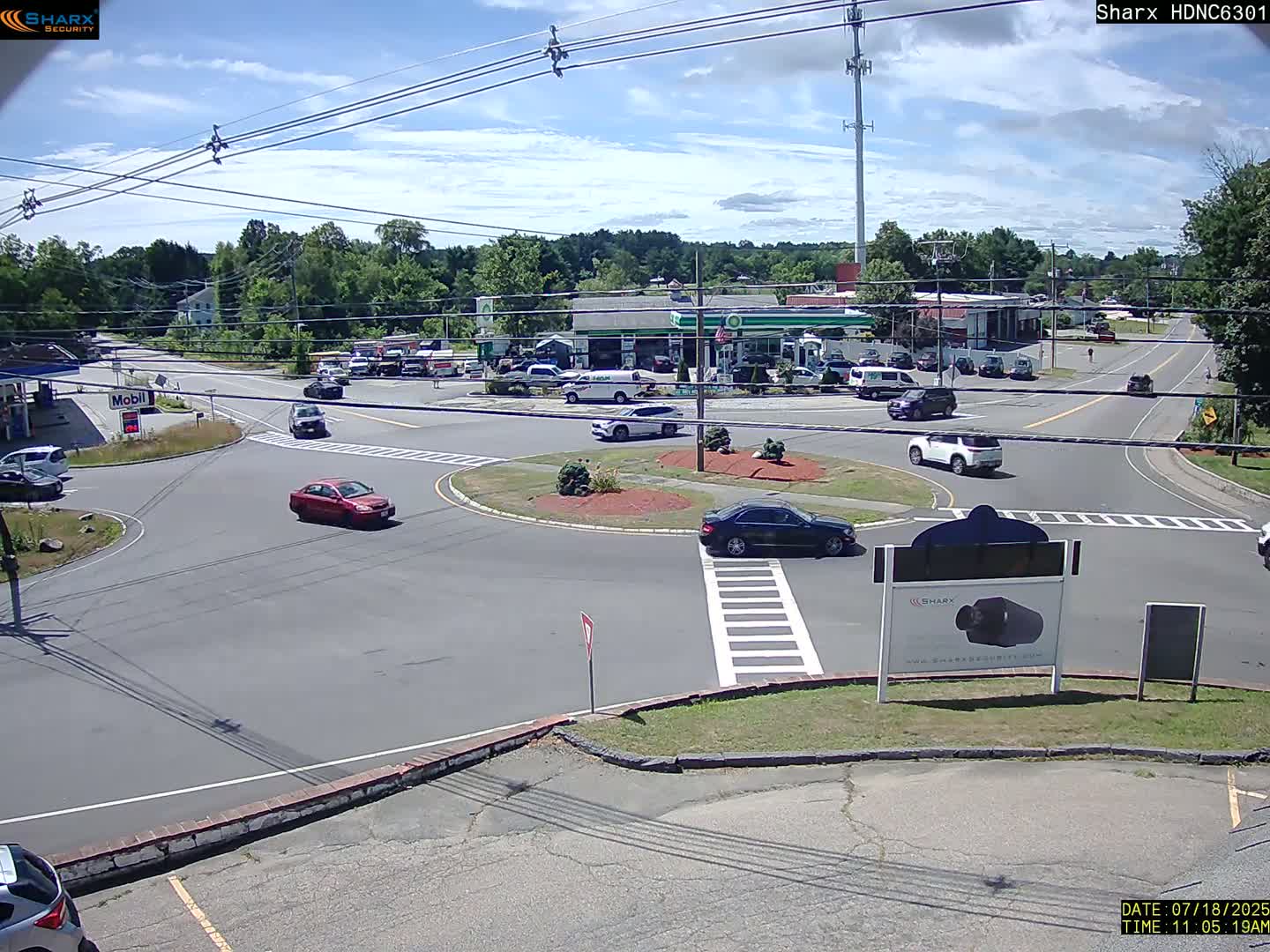 Derry City NH, E Derry Rd/ Chester Rd /E Broadway Derry Village Junction Live Cam - Derry, Rockingham, New Hampshire, USA