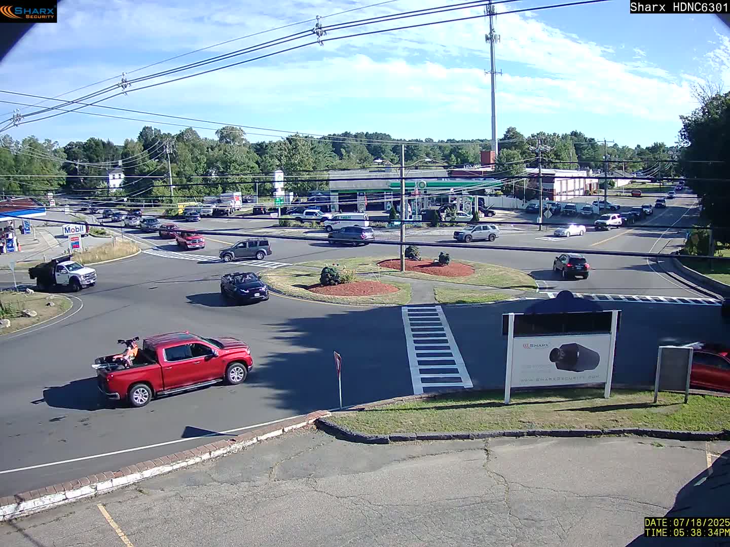 Derry City NH, E Derry Rd/ Chester Rd /E Broadway Derry Village Junction Live Cam - Derry, Rockingham, New Hampshire, USA