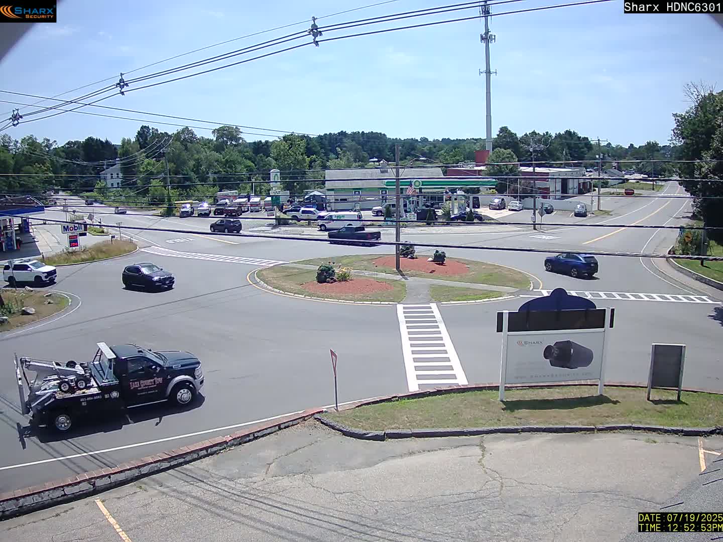 Derry City NH, E Derry Rd/ Chester Rd /E Broadway Derry Village Junction Live Cam - Derry, Rockingham, New Hampshire, USA