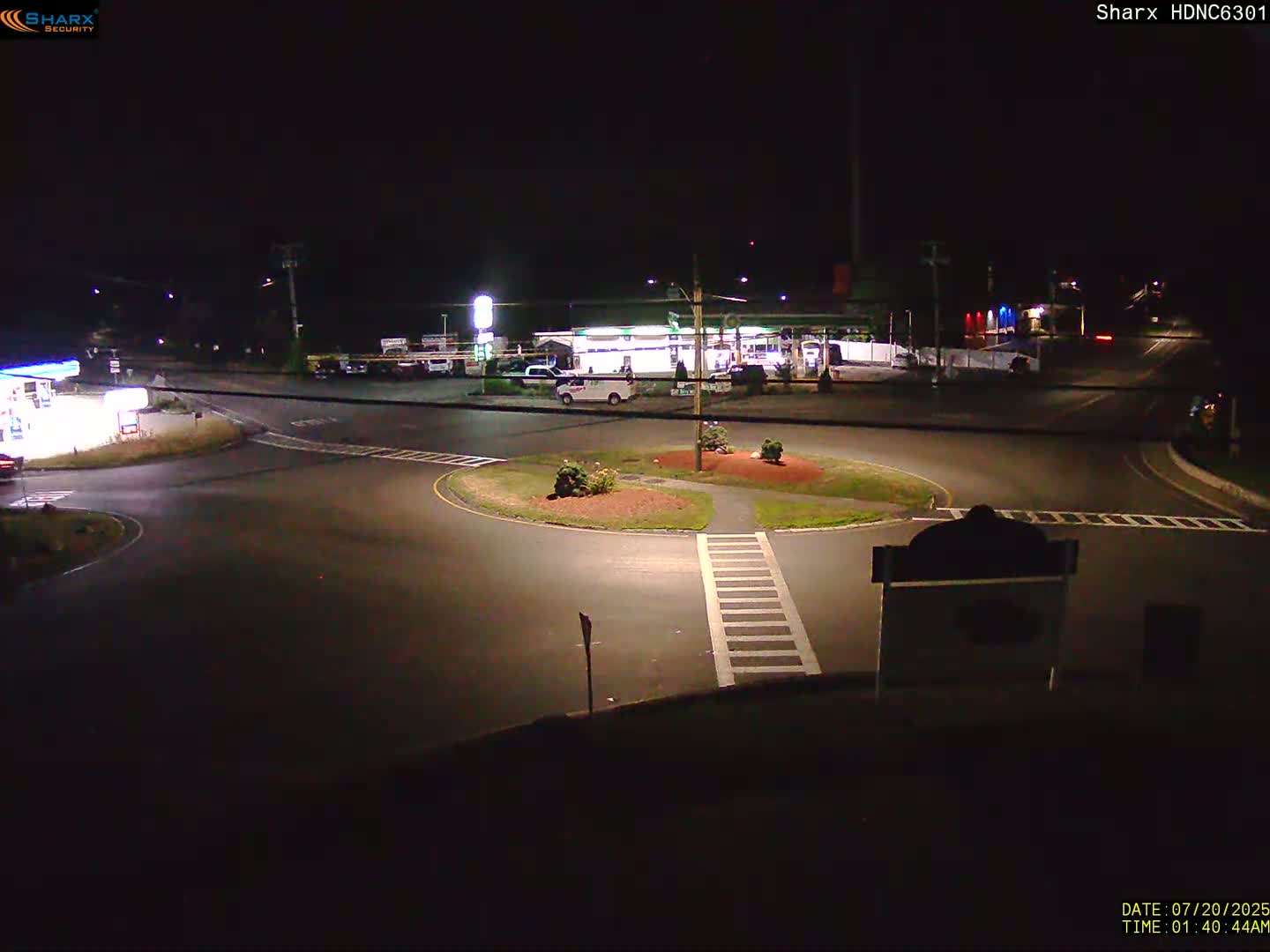 Derry City NH, E Derry Rd/ Chester Rd /E Broadway Derry Village Junction Live Cam - Derry, Rockingham, New Hampshire, USA