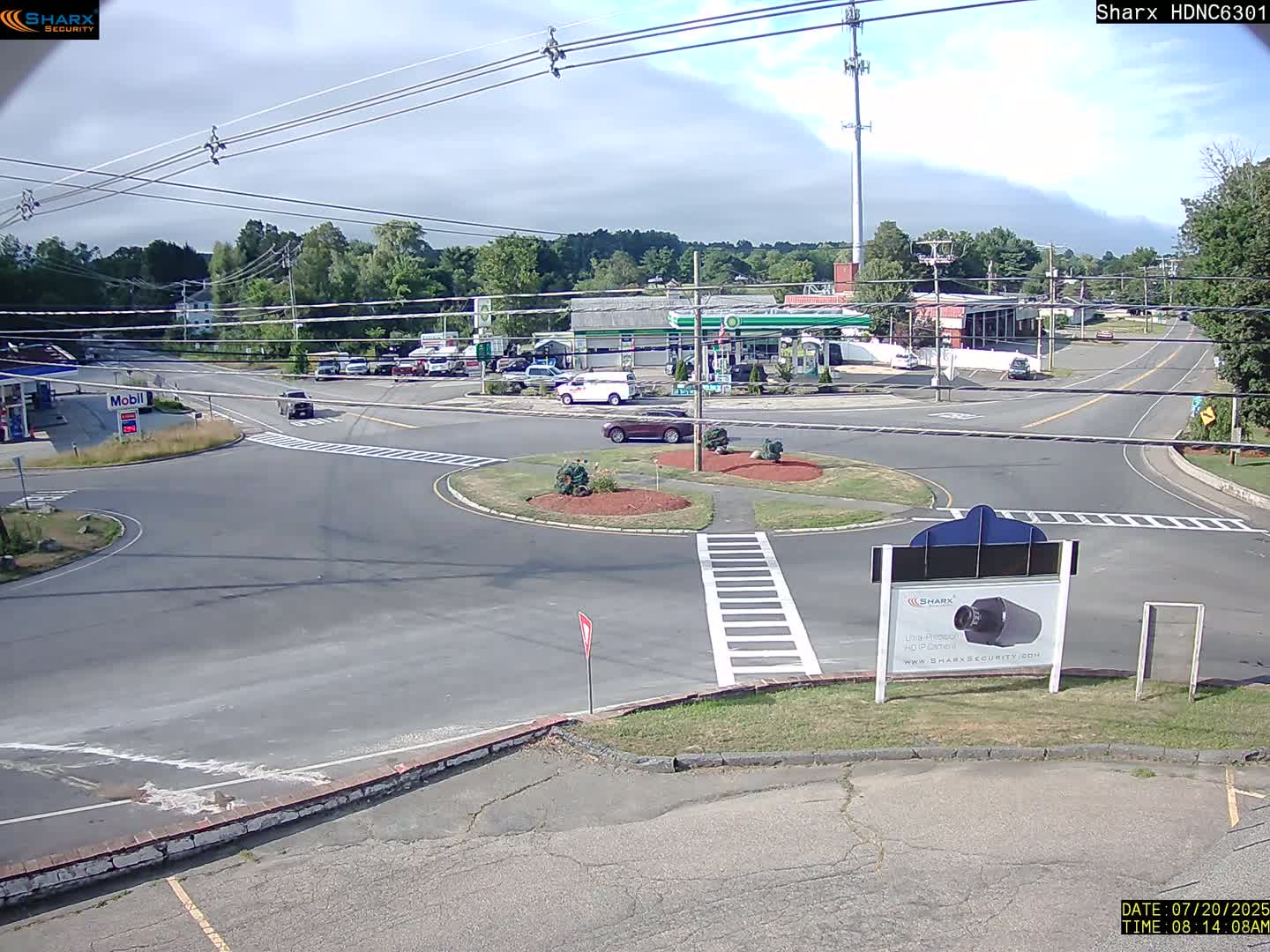 Derry City NH, E Derry Rd/ Chester Rd /E Broadway Derry Village Junction Live Cam - Derry, Rockingham, New Hampshire, USA