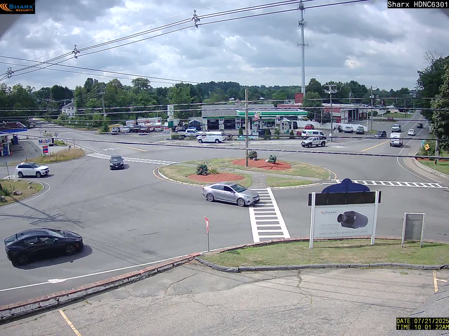 Derry City NH, E Derry Rd/ Chester Rd /E Broadway Derry Village Junction Live Cam - Derry, Rockingham, New Hampshire, USA