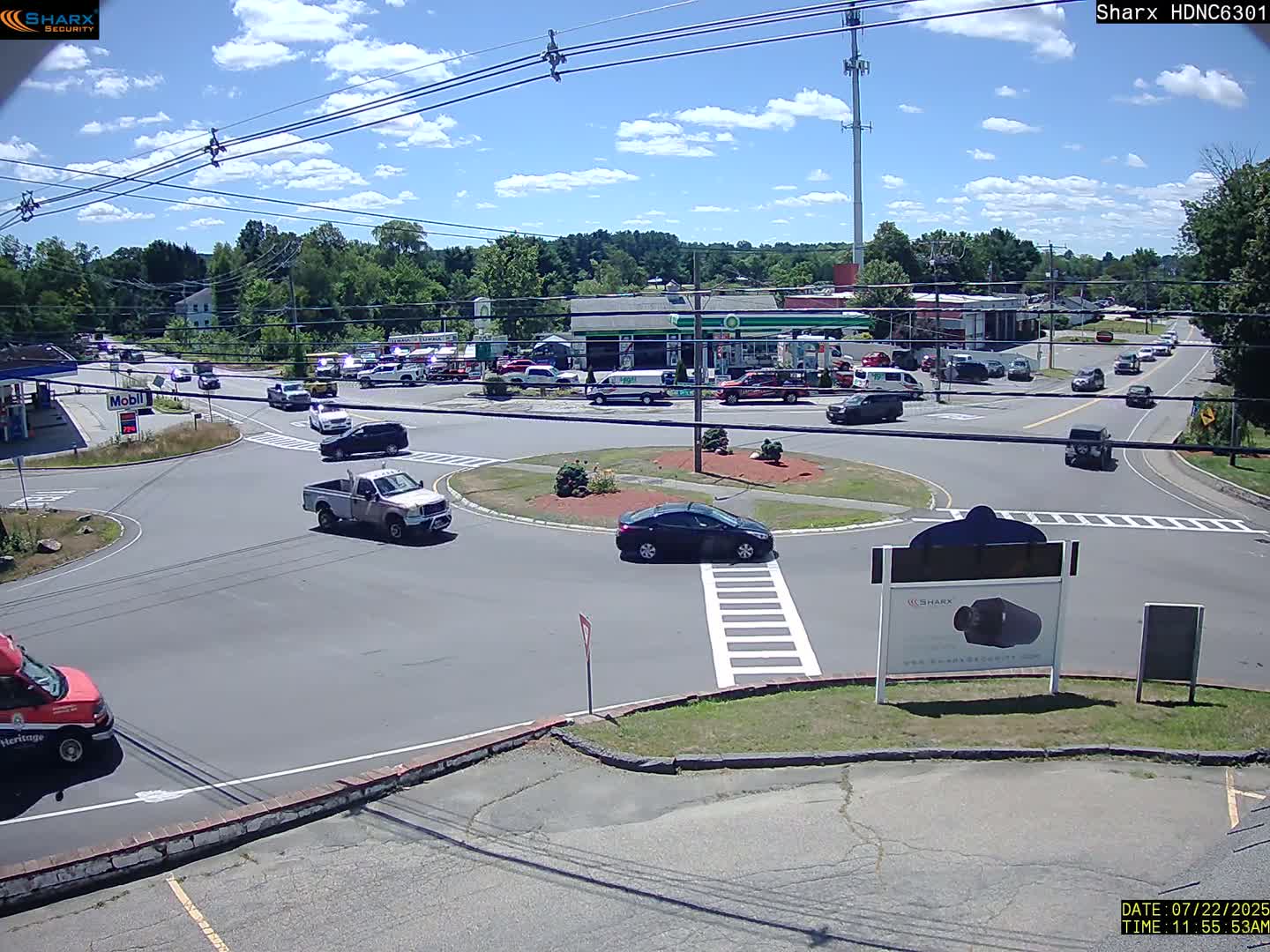 Derry City NH, E Derry Rd/ Chester Rd /E Broadway Derry Village Junction Live Cam - Derry, Rockingham, New Hampshire, USA