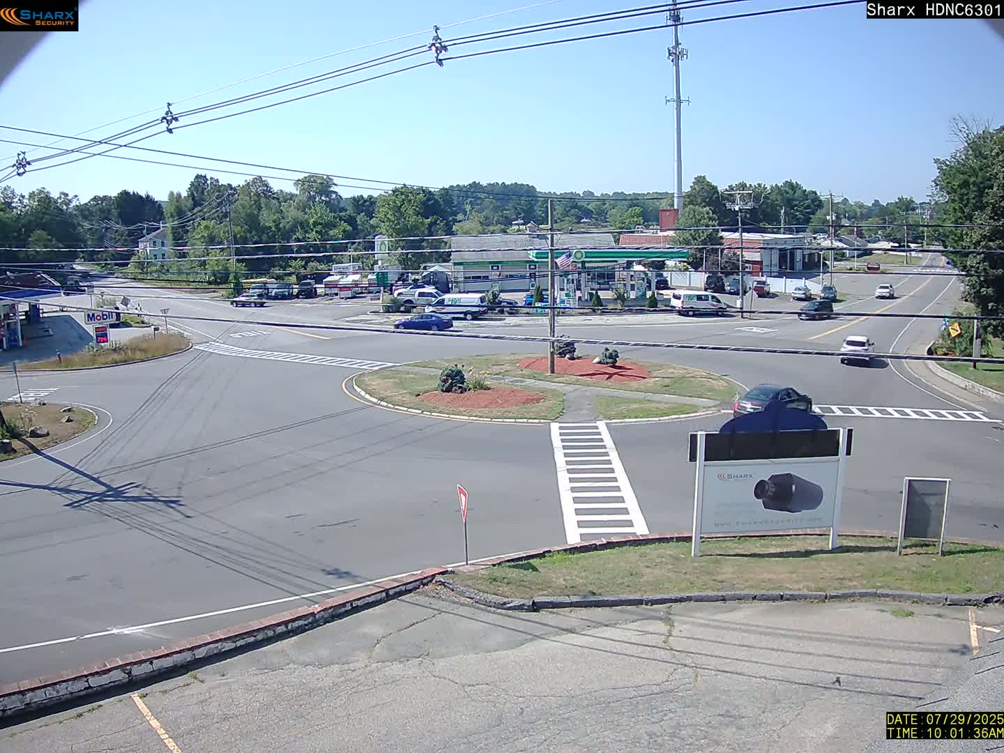 Derry City NH, E Derry Rd/ Chester Rd /E Broadway Derry Village Junction Live Cam - Derry, Rockingham, New Hampshire, USA