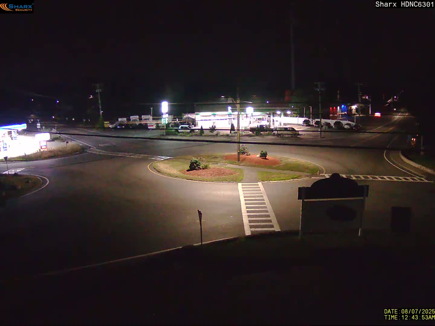 Derry City NH, E Derry Rd/ Chester Rd /E Broadway Derry Village Junction Live Cam - Derry, Rockingham, New Hampshire, USA