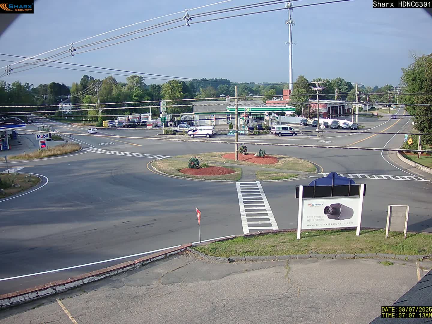 Derry City NH, E Derry Rd/ Chester Rd /E Broadway Derry Village Junction Live Cam - Derry, Rockingham, New Hampshire, USA