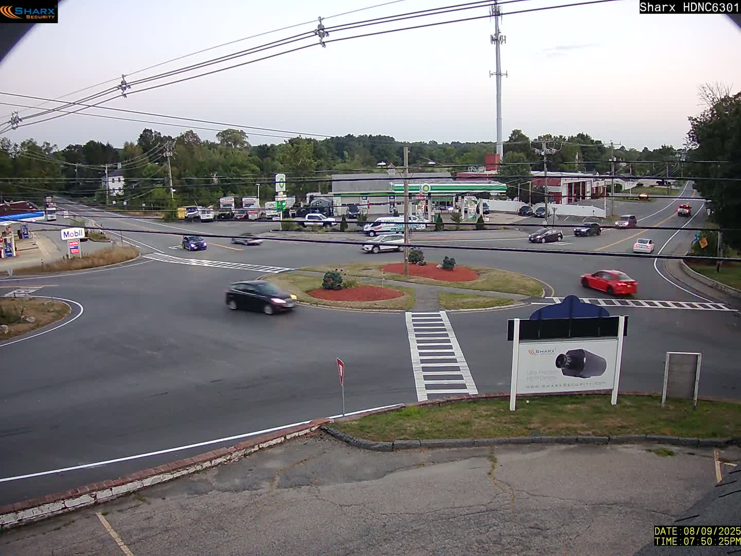 Derry City NH, E Derry Rd/ Chester Rd /E Broadway Derry Village Junction Live Cam - Derry, Rockingham, New Hampshire, USA