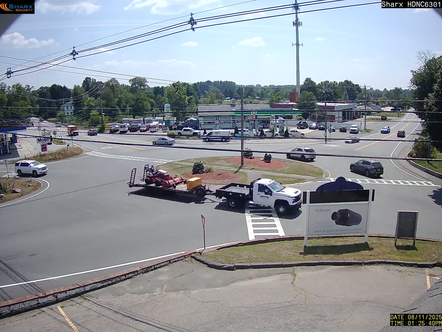 Derry City NH, E Derry Rd/ Chester Rd /E Broadway Derry Village Junction Live Cam - Derry, Rockingham, New Hampshire, USA