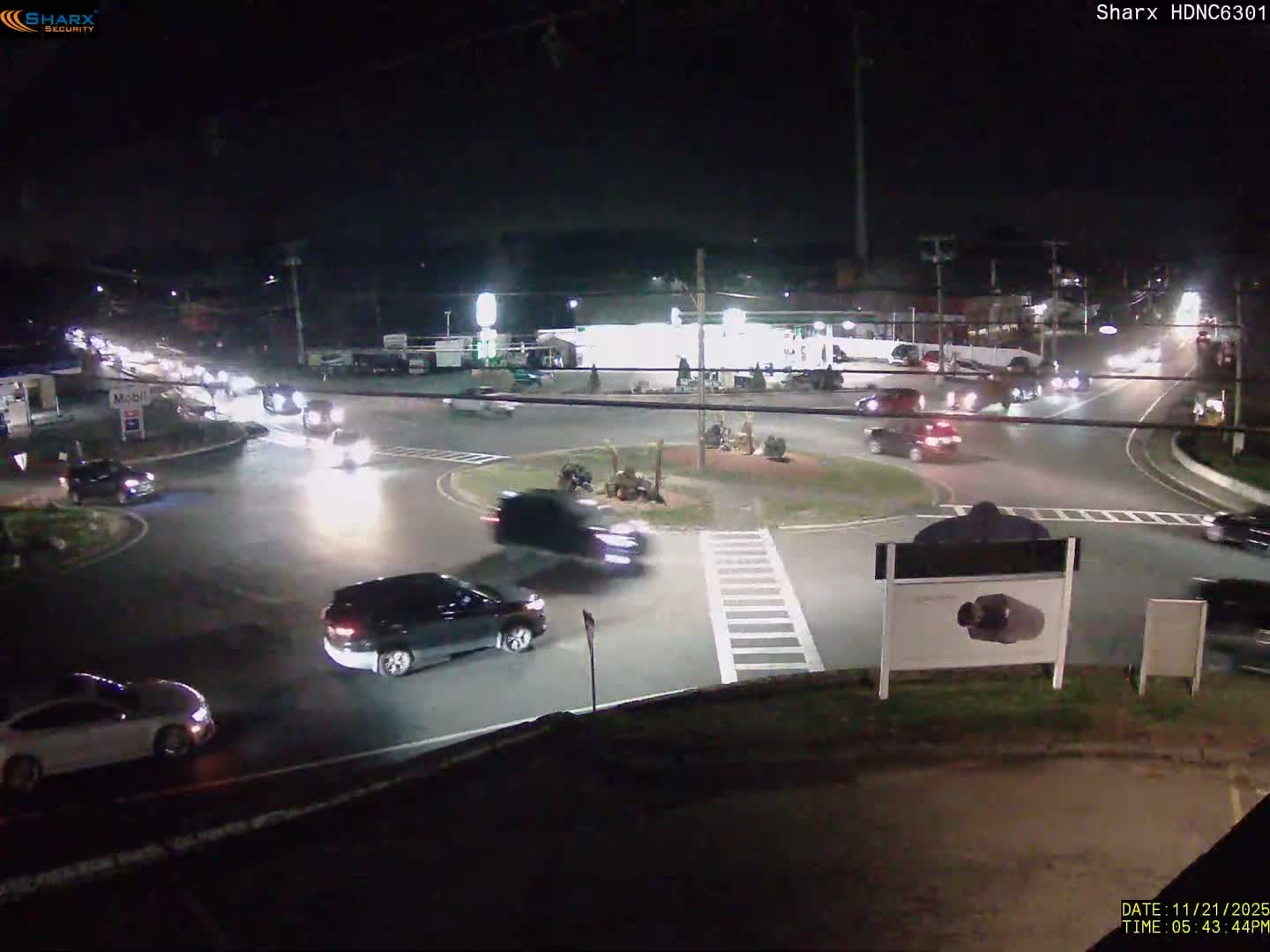 Derry City NH, E Derry Rd/ Chester Rd /E Broadway Derry Village Junction Live Cam - Derry, Rockingham, New Hampshire, USA