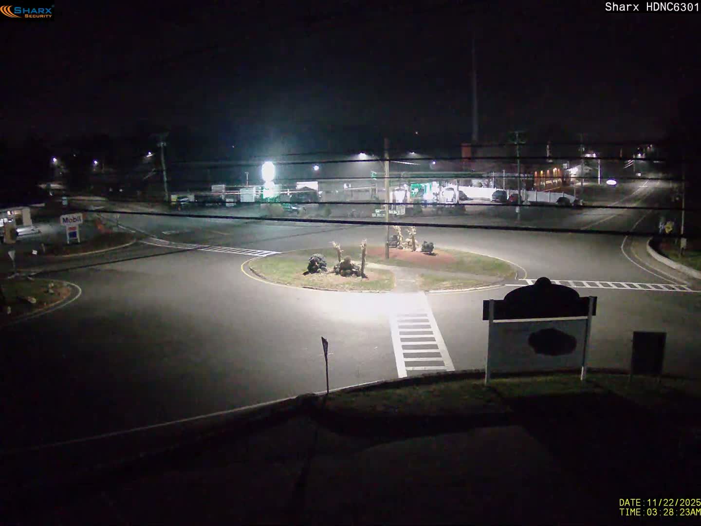 Derry City NH, E Derry Rd/ Chester Rd /E Broadway Derry Village Junction Live Cam - Derry, Rockingham, New Hampshire, USA