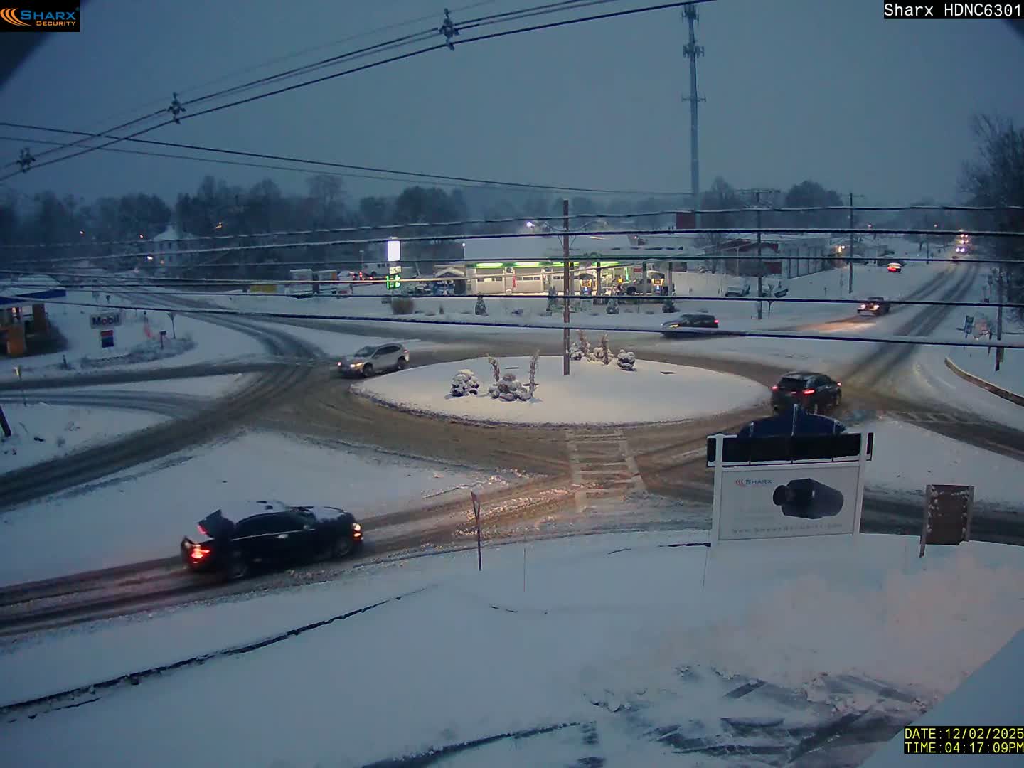 Derry City NH, E Derry Rd/ Chester Rd /E Broadway Derry Village Junction Live Cam - Derry, Rockingham, New Hampshire, USA