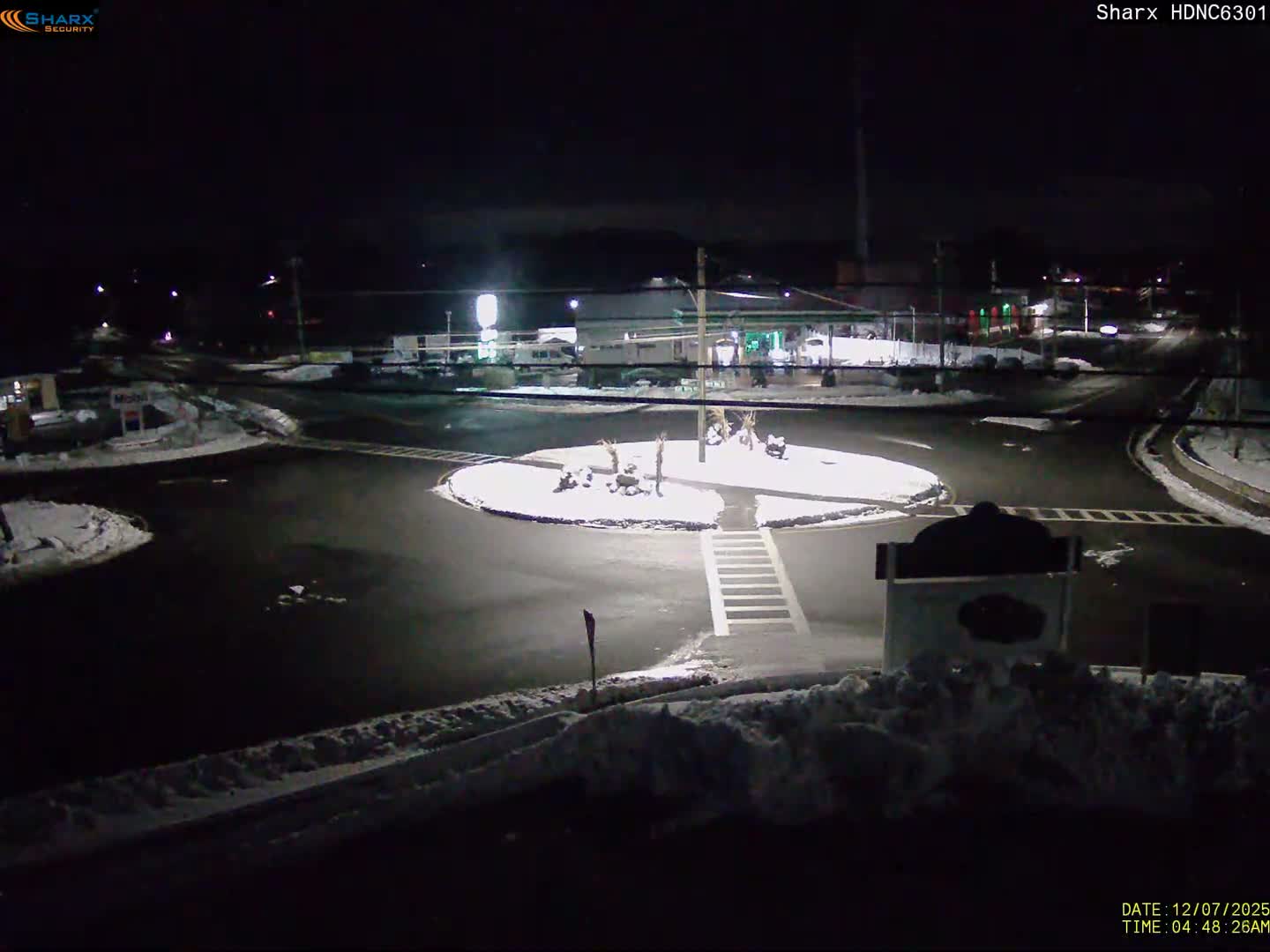 Derry City NH, E Derry Rd/ Chester Rd /E Broadway Derry Village Junction Live Cam - Derry, Rockingham, New Hampshire, USA