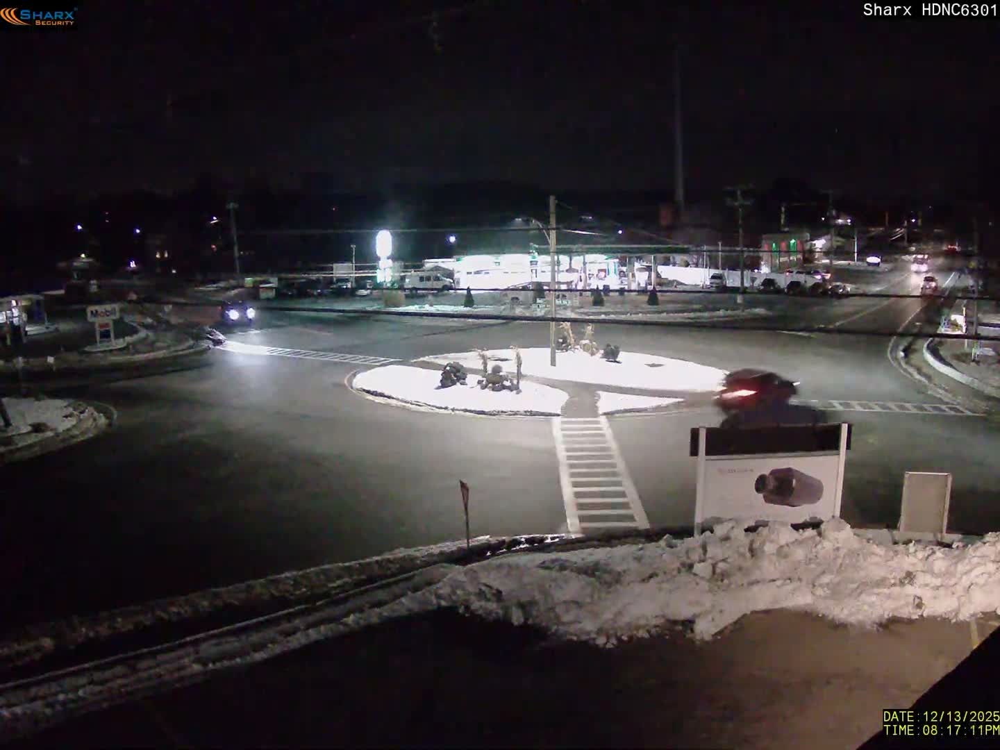 Derry City NH, E Derry Rd/ Chester Rd /E Broadway Derry Village Junction Live Cam - Derry, Rockingham, New Hampshire, USA