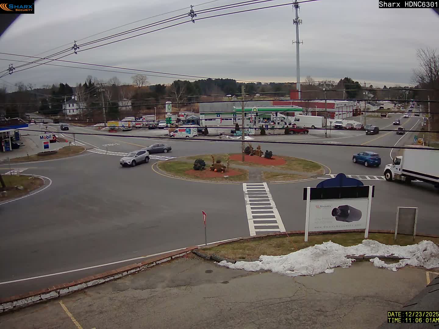 Derry City NH, E Derry Rd/ Chester Rd /E Broadway Derry Village Junction Live Cam - Derry, Rockingham, New Hampshire, USA