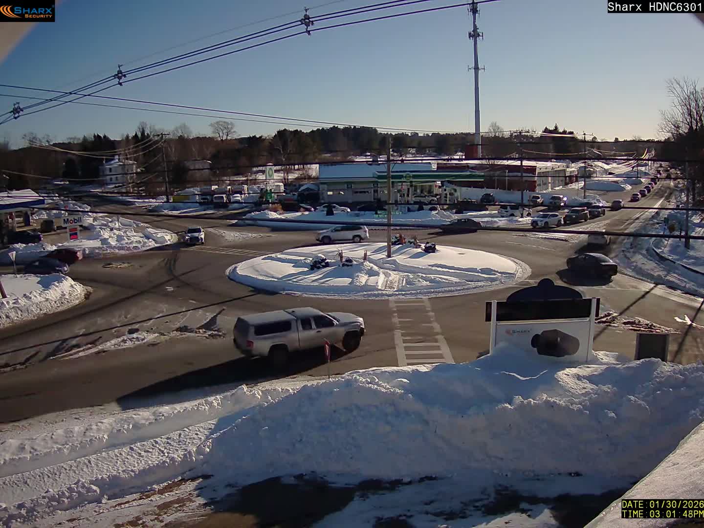 Derry City NH, E Derry Rd/ Chester Rd /E Broadway Derry Village Junction Live Cam - Derry, Rockingham, New Hampshire, USA