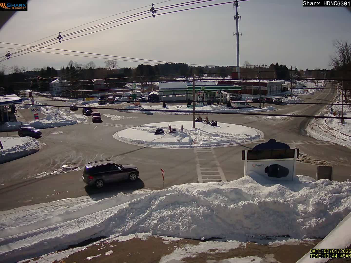 Derry City NH, E Derry Rd/ Chester Rd /E Broadway Derry Village Junction Live Cam - Derry, Rockingham, New Hampshire, USA