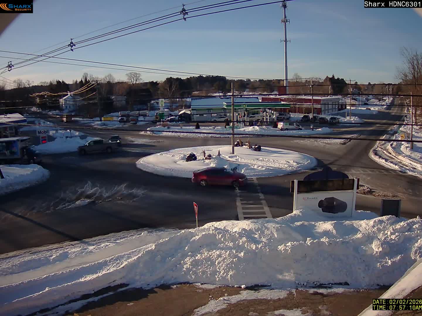 Derry City NH, E Derry Rd/ Chester Rd /E Broadway Derry Village Junction Live Cam - Derry, Rockingham, New Hampshire, USA