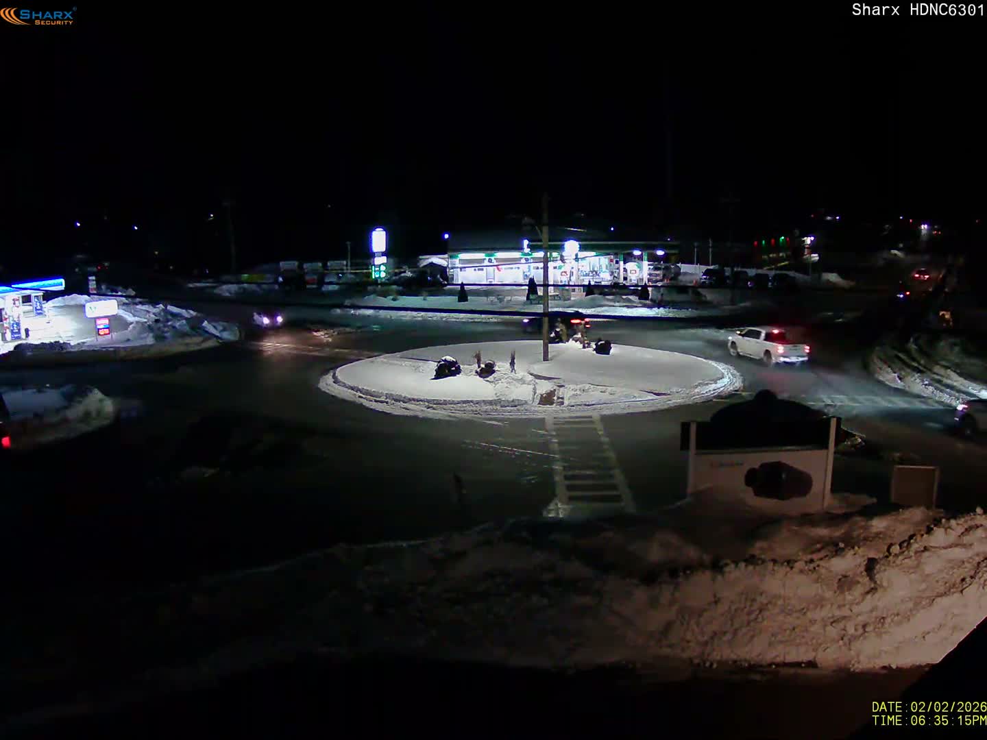Derry City NH, E Derry Rd/ Chester Rd /E Broadway Derry Village Junction Live Cam - Derry, Rockingham, New Hampshire, USA