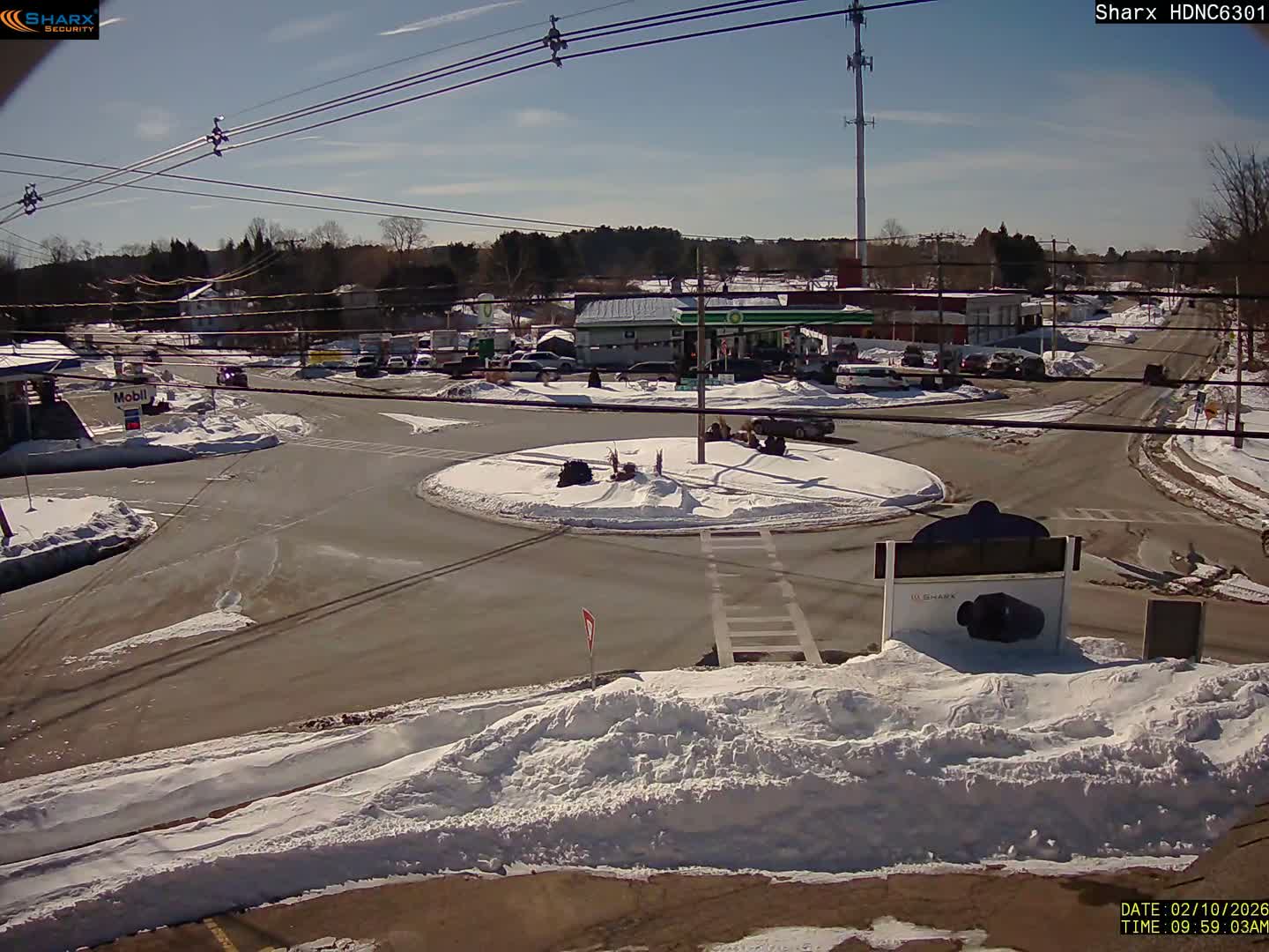 Derry City NH, E Derry Rd/ Chester Rd /E Broadway Derry Village Junction Live Cam - Derry, Rockingham, New Hampshire, USA