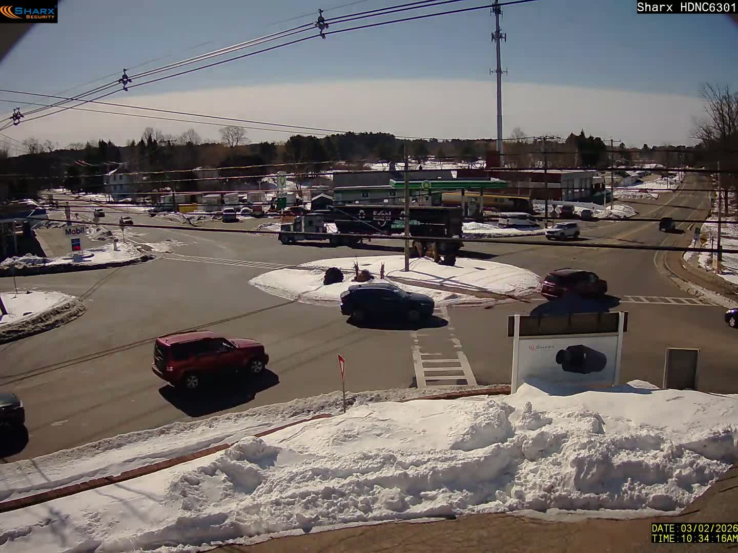 Derry City NH, E Derry Rd/ Chester Rd /E Broadway Derry Village Junction Live Cam - Derry, Rockingham, New Hampshire, USA