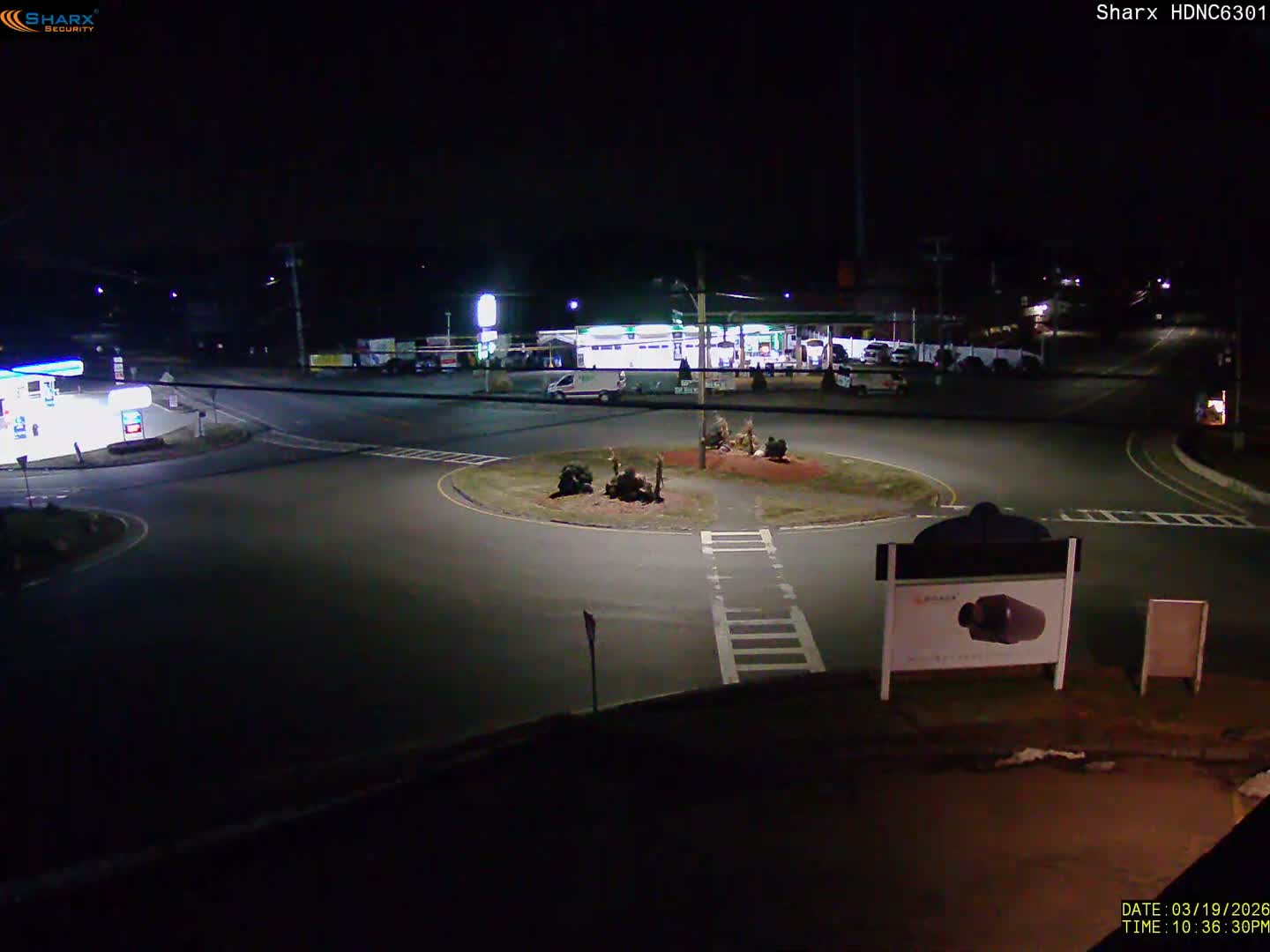 Derry City NH, E Derry Rd/ Chester Rd /E Broadway Derry Village Junction Live Cam - Derry, Rockingham, New Hampshire, USA