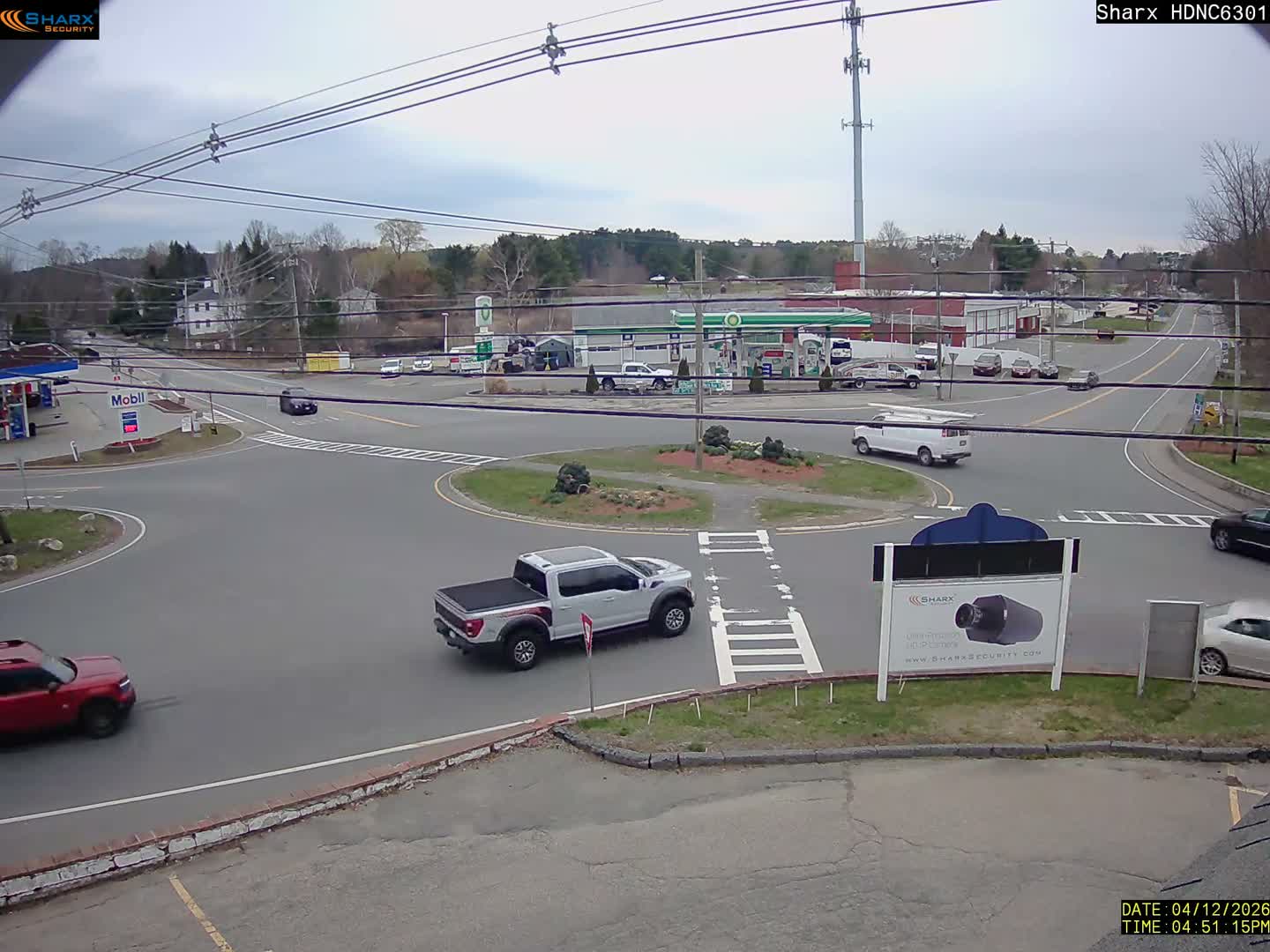 Derry City NH, E Derry Rd/ Chester Rd /E Broadway Derry Village Junction Live Cam - Derry, Rockingham, New Hampshire, USA