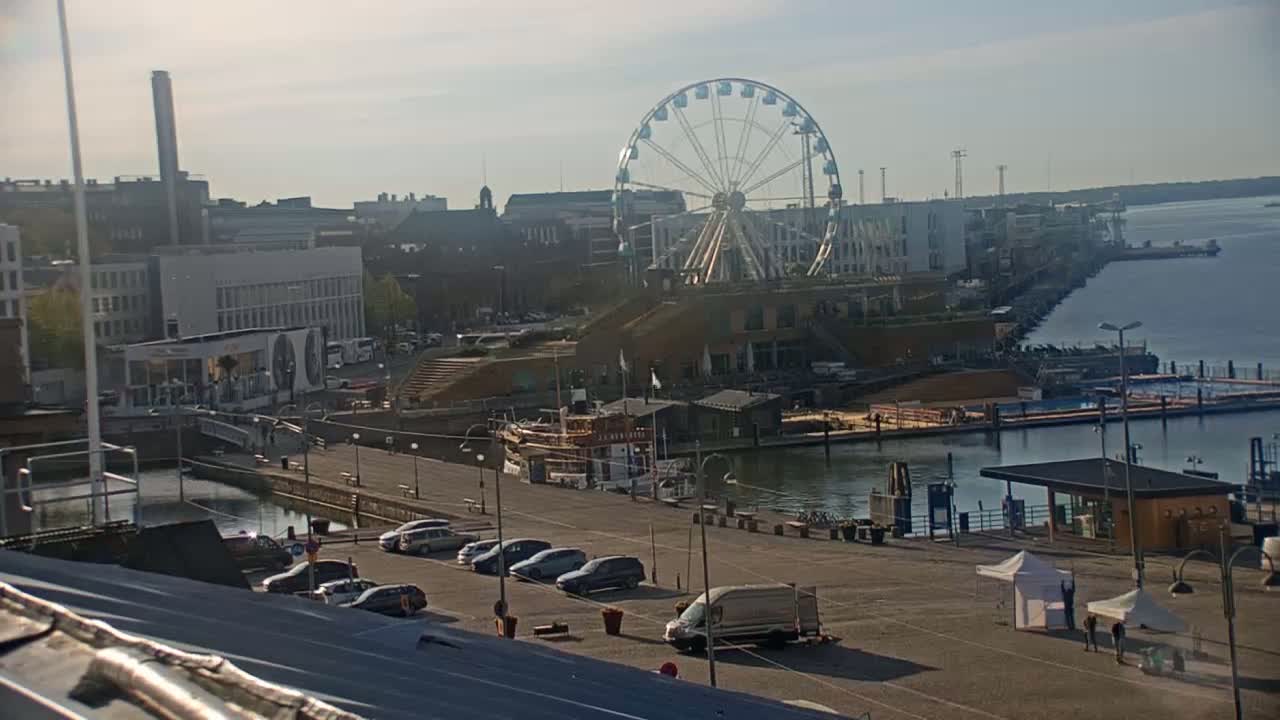 Helsinki Port & City from South Harbour Live Cam - Katajanokka, Helsinki, Uusimaa, Finland