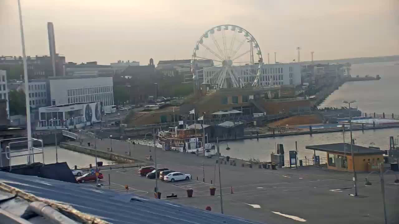 Helsinki Port & City from South Harbour Live Cam - Katajanokka, Helsinki, Uusimaa, Finland
