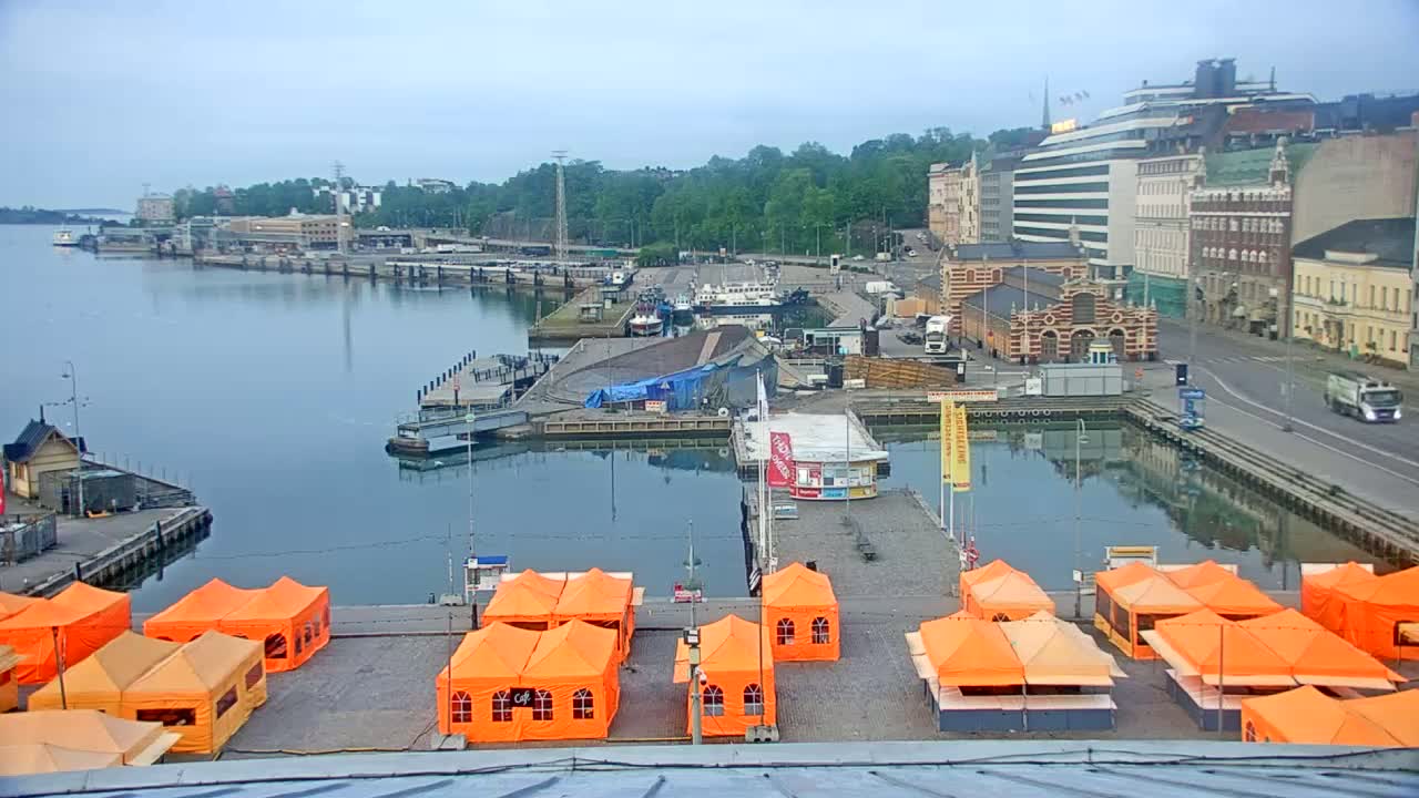 Helsinki Port & City from South Harbour Live Cam - Katajanokka, Helsinki, Uusimaa, Finland