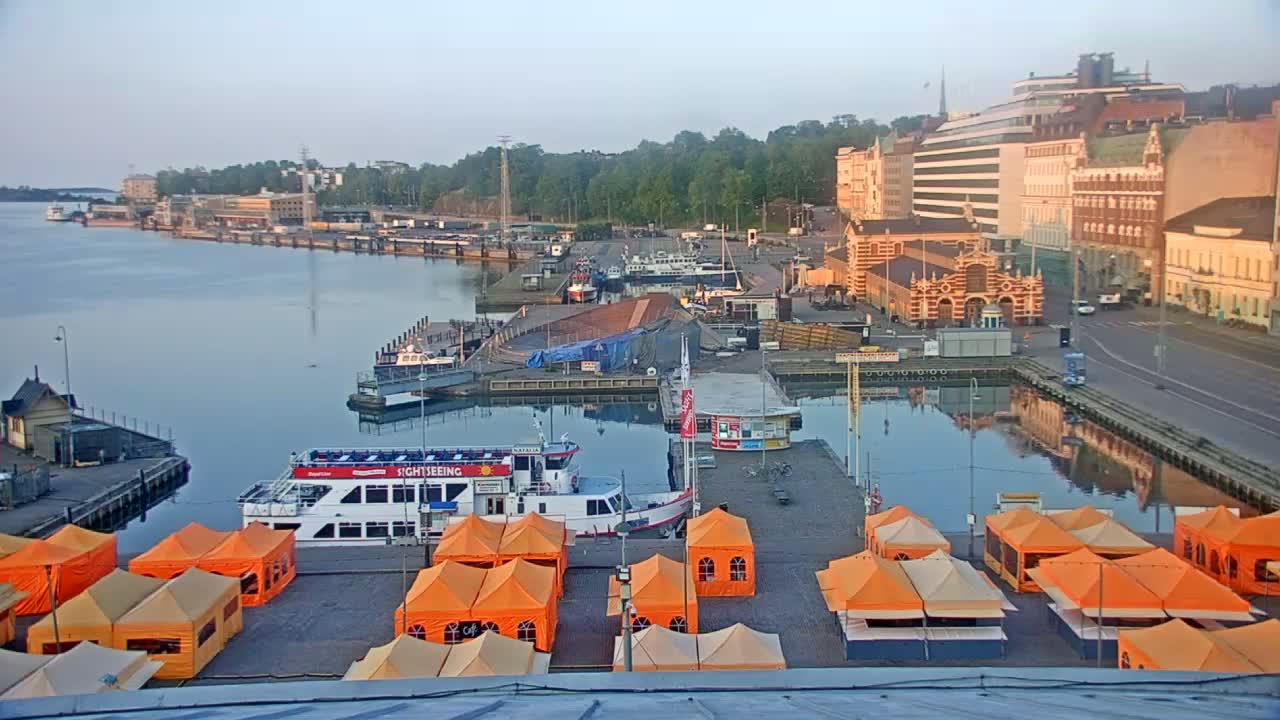 Helsinki Port & City from South Harbour Live Cam - Katajanokka, Helsinki, Uusimaa, Finland