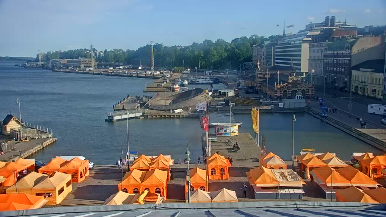 Helsinki Port & City from South Harbour Live Cam - Katajanokka, Helsinki, Uusimaa, Finland