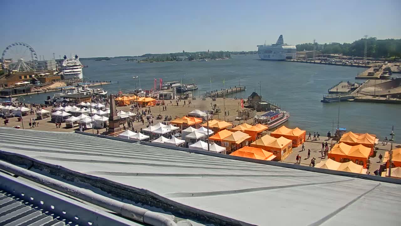 Helsinki Port & City from South Harbour Live Cam - Katajanokka, Helsinki, Uusimaa, Finland