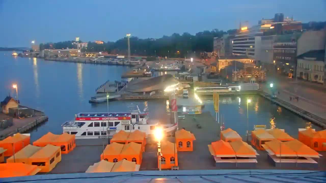 Helsinki Port & City from South Harbour Live Cam - Katajanokka, Helsinki, Uusimaa, Finland