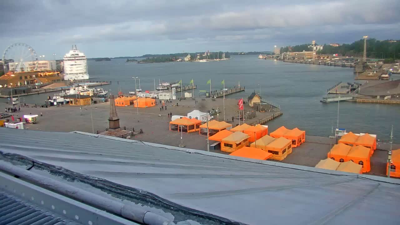 Helsinki Port & City from South Harbour Live Cam - Katajanokka, Helsinki, Uusimaa, Finland