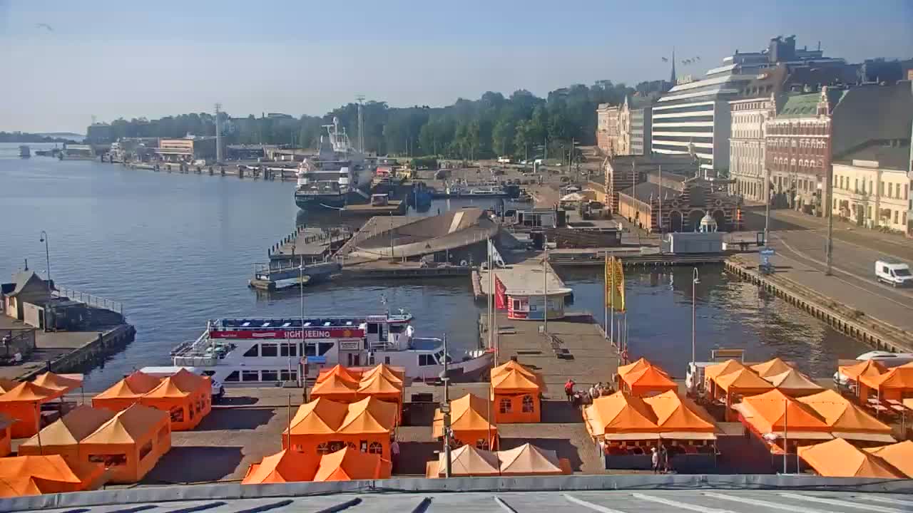 Helsinki Port & City from South Harbour Live Cam - Katajanokka, Helsinki, Uusimaa, Finland