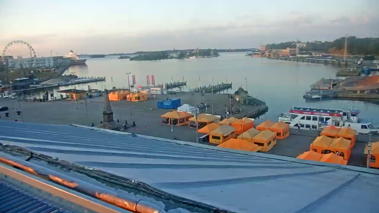Helsinki Port & City from South Harbour Live Cam - Katajanokka, Helsinki, Uusimaa, Finland