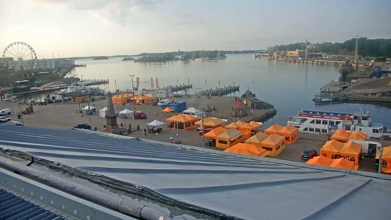 Helsinki Port & City from South Harbour Live Cam - Katajanokka, Helsinki, Uusimaa, Finland