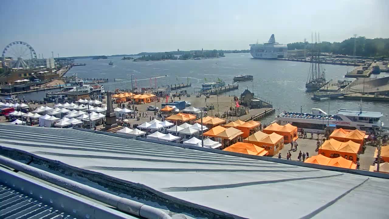 Helsinki Port & City from South Harbour Live Cam - Katajanokka, Helsinki, Uusimaa, Finland